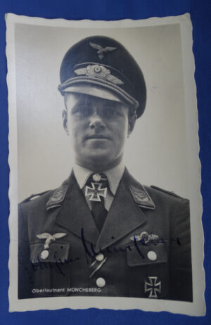WWII German Luftwaffe Knights Cross Recipient Oberleutnant Muncheberg Autographed Postcard