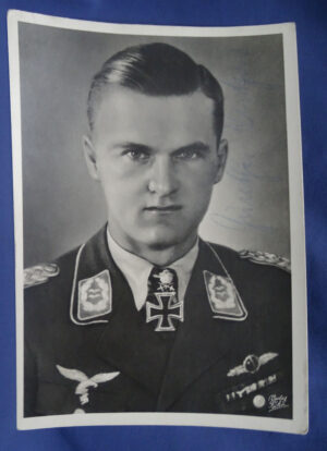 WWII German Luftwaffe Ace Knights Cross Recipient Gunther Lutzow Autographed Postcard