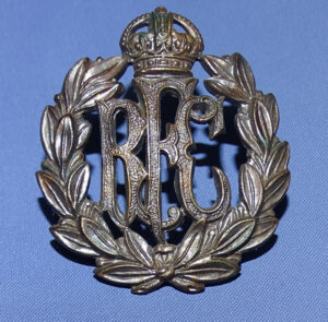 WWI British Royal Flying Corps Hat Insignia