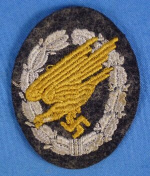Cloth Luftwaffe Fallschirmjäger Badge