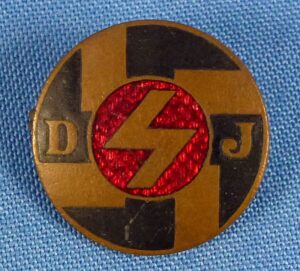 Deutsche Jungvolk Member Badge