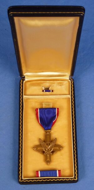 Cased WWII Distinguished Service Cross