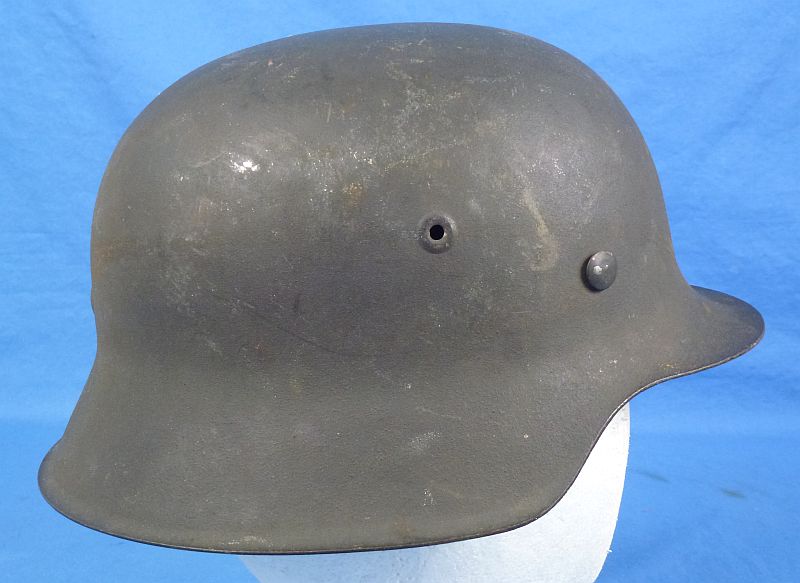 Single Decal Luftwaffe M42 Combat Helmet by Vereinigte Deutsche Nikelwerke - Image 3