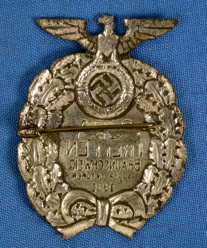 First Type 1931 SA Treffen Braunschweig Rally Badge - Image 2