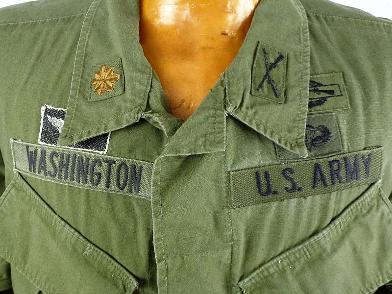 Vietnam War U.S. Army MAC-V Infantry Paratrooper Major's Jungle Jacket - Image 2