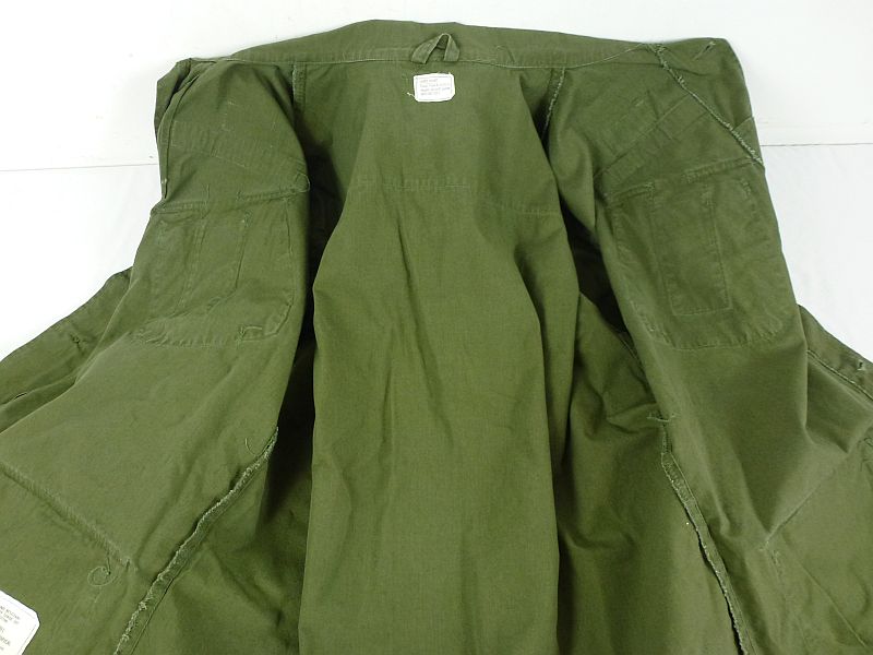 Vietnam War U.S. Army MAC-V Infantry Paratrooper Major's Jungle Jacket - Image 9