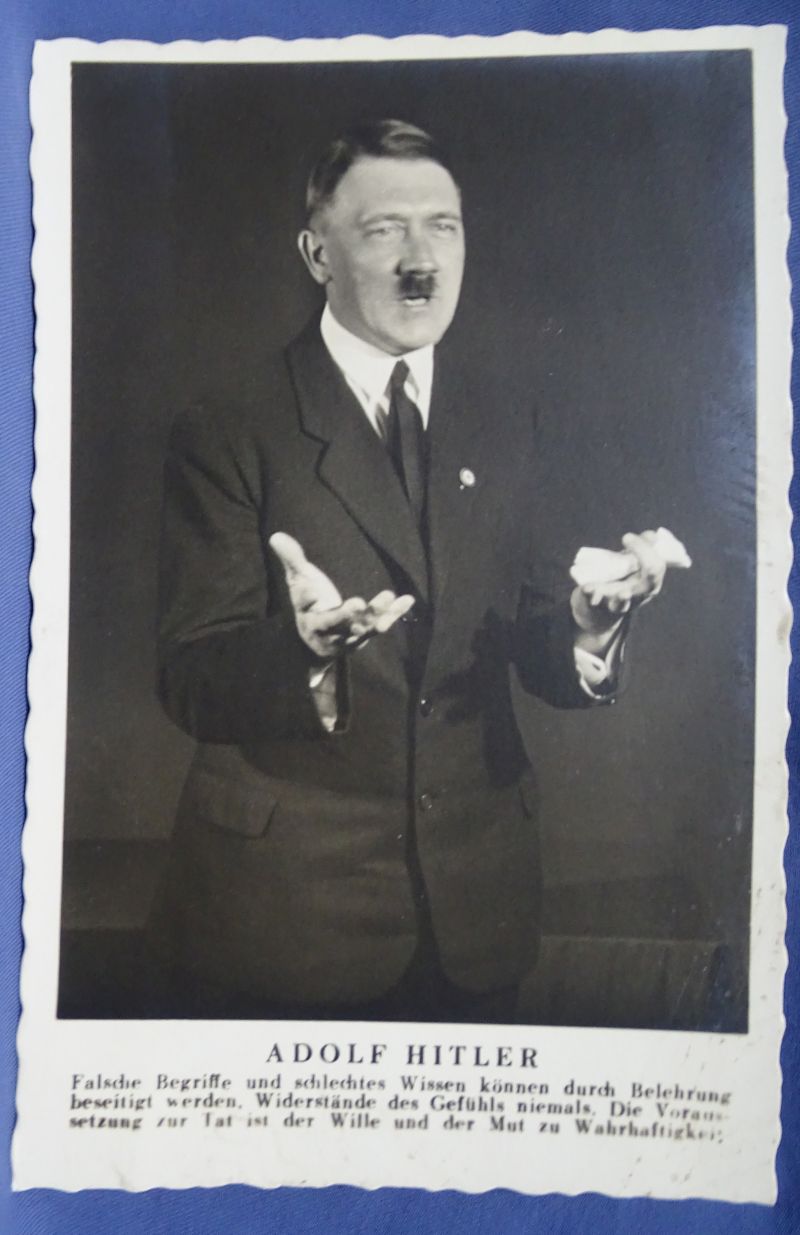 Set of 6 Heinrich Hoffmann Photograph Postcards: “Adolf Hitler Speaks” - Image 5