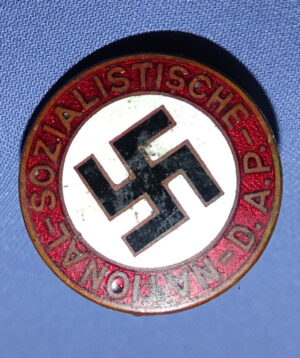 Small Size NSDAP Membership Badge - Ges Gesch