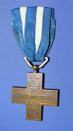 WWI Italian War Merit Cross Medal