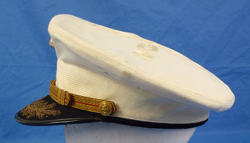 Cased U.S. Marine Corps Field Grade Officer Visor Cap - Image 7