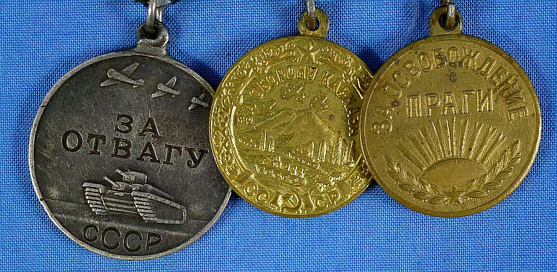 WWII Soviet Five Place Bravery Medals Bar - Image 2