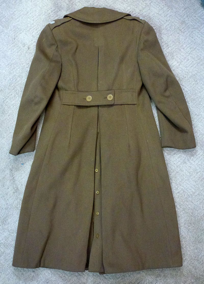 Named WWII U.S. Army Officer Fine Quality Wool Overcoat Size 40 Long - Image 2