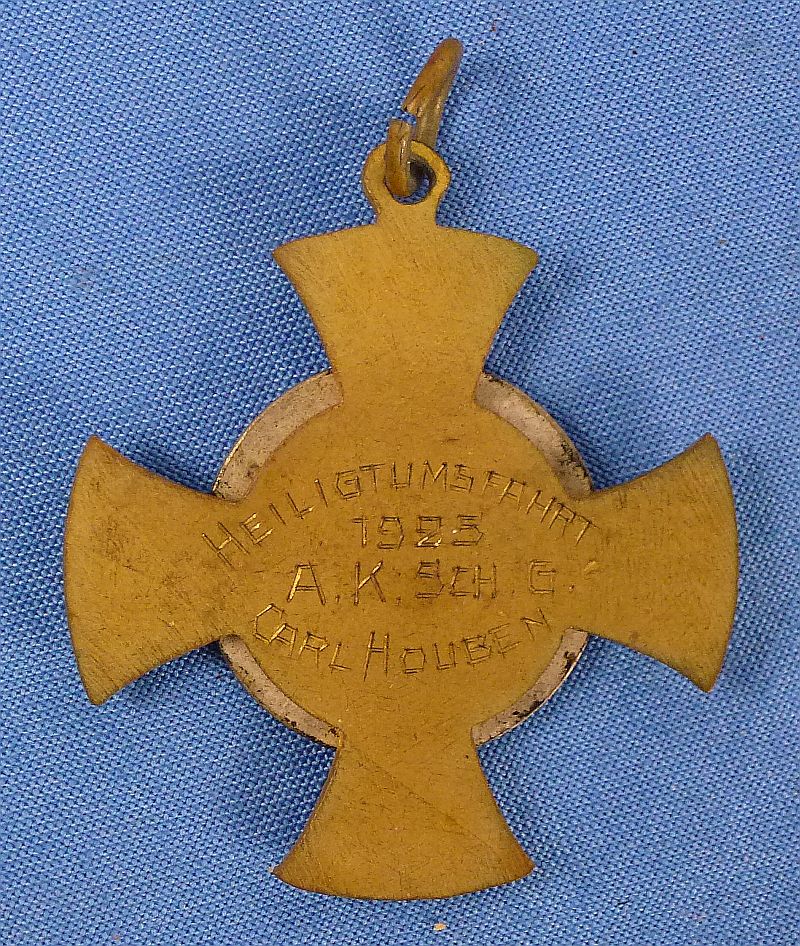 Named 1925 Aachen Pilgrimage Emperor Charlemagne Commemorative Medal - Image 2