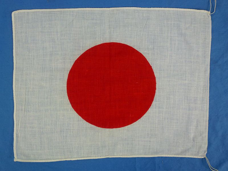 Small WWII Japanese National Flag - Image 2