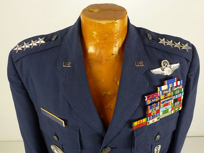 The Uniform of U.S. Air Force Three War Ace General James E. Hill - Image 3