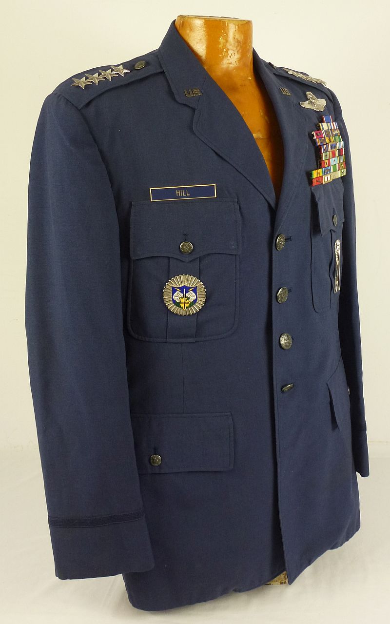 The Uniform of U.S. Air Force Three War Ace General James E. Hill - Image 9