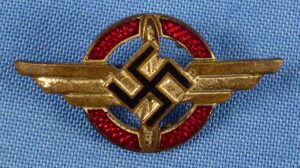 Small DLV Membership Lapel Badge