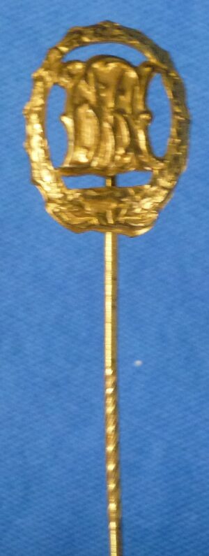 DRA Bronze Sports Badge Stickpin