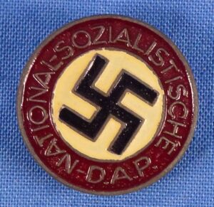 NSDAP Painted Boutonnière Membership Badge RZM M1/120 (Wilhelm Deumer)