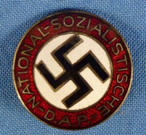 NSDAP Membership Badge RZM M1/25 (Cramer & Dornbach)