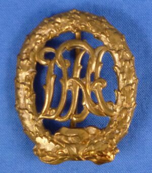 DRA Gold Sports Badge by Eugen Marcus