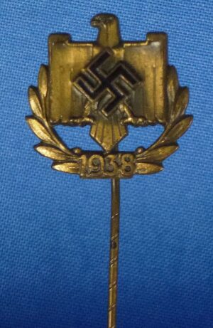 1938 NSRL Performance Badge Stickpin