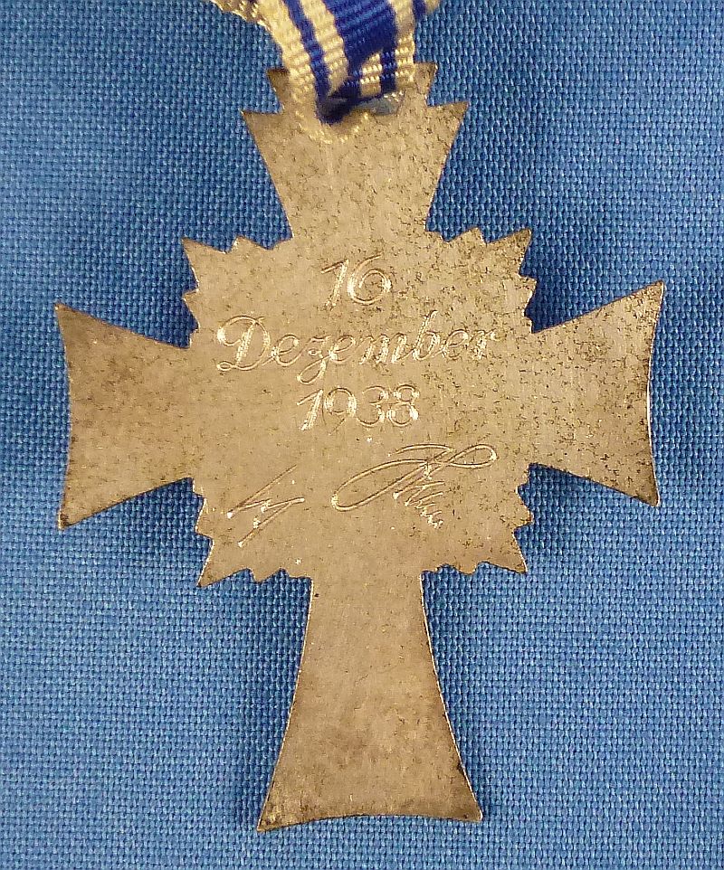 1938 Silver Mother's Cross of Honor - Image 3