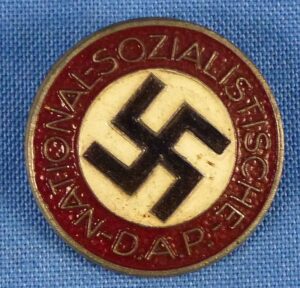 Painted NSDAP Membership Badge RZM M1/72 (Fritz Zimmermann)