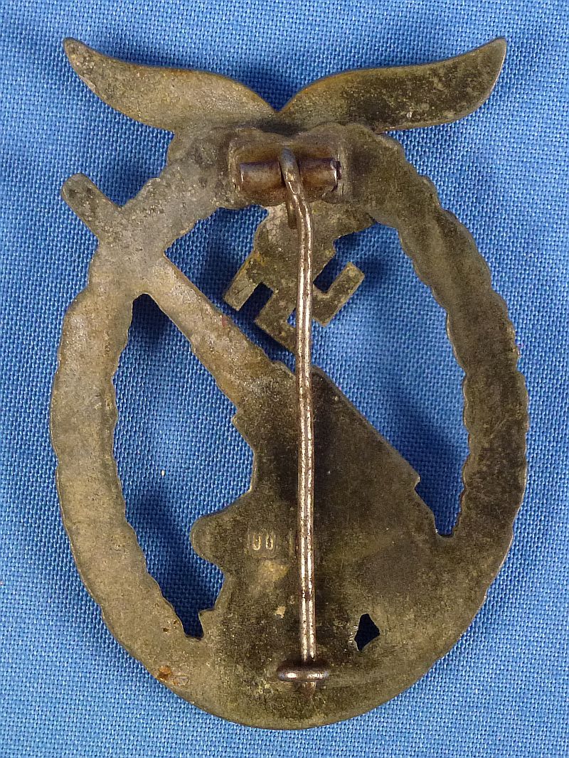Luftwaffe Flak Badge by Wilhelm Hobacher - Image 2