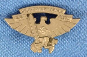 Hitler Youth Gebiet Gebietsaufmarsch Westf. 9 Tinnie RZM M9/25
