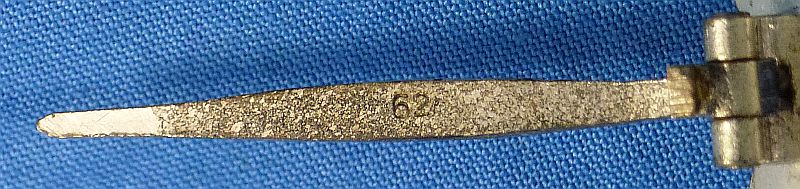 Excellent Cased War Merit Cross First Class with Swords in Tombac Marked "62" (Kerbach & Oesterhelt of Dresden) - Image 4