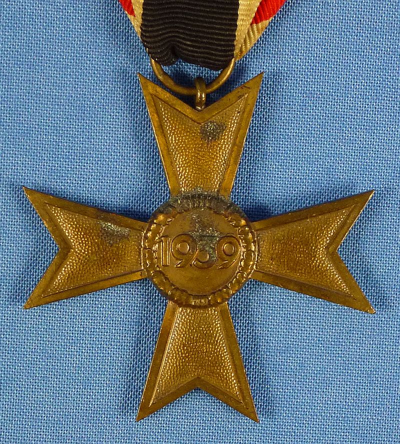 1939 War Merit Cross Second Class without Swords in Tombac - Image 2