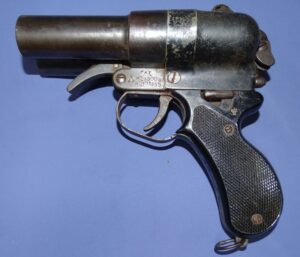 WWII Type 90 Japanese Navy 28 mm Double Barrel Flare Gun