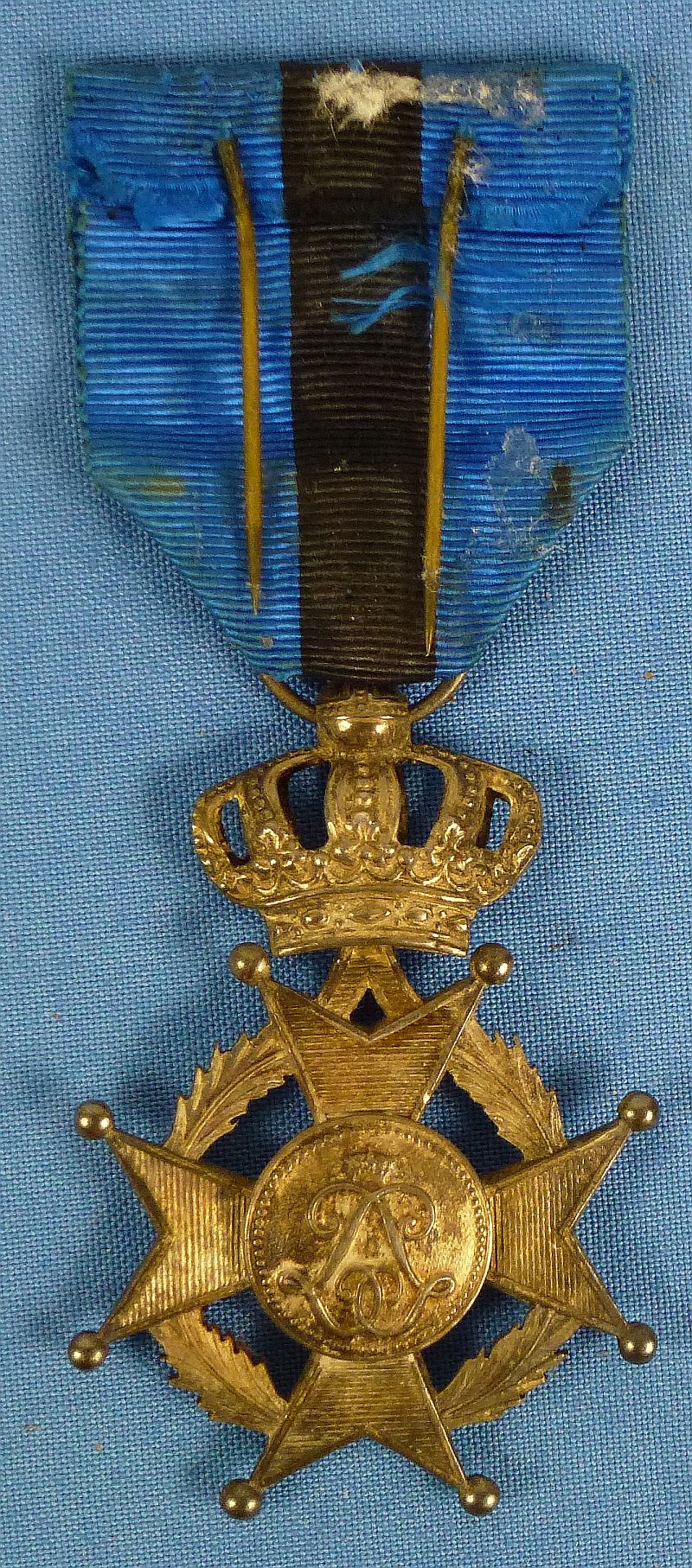 Belgium Order of Leopold II Knight Grade / Palm With "A" Cypher - Image 2