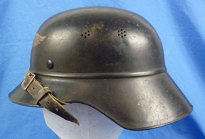 World War II M38 Luftschutz "Gladiator" Style Helmet - Image 5