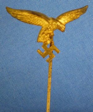 Luftwaffe Gilt Drop Tail Eagle Stickpin