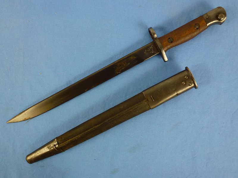1942 Dated British MK II Bayonet by the Ishapore Rifle Factory in India - Image 3