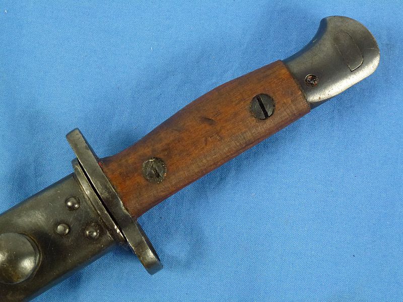 1942 Dated British MK II Bayonet by the Ishapore Rifle Factory in India - Image 7