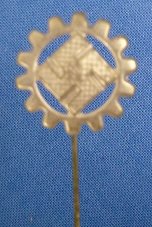 DAF Labor Front Member Stickpin