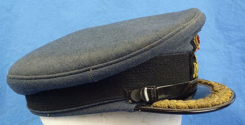 Post WWII Royal Air Force Group Captain's Visor Cap - Image 3