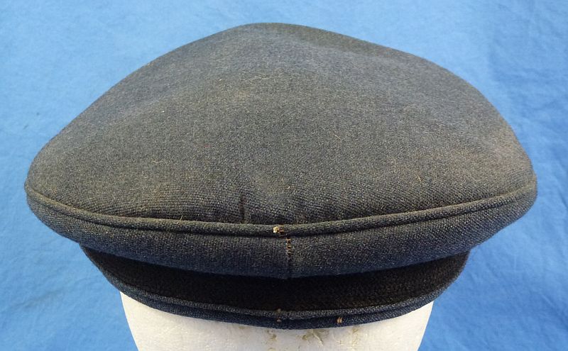 Post WWII Royal Air Force Group Captain's Visor Cap - Image 4