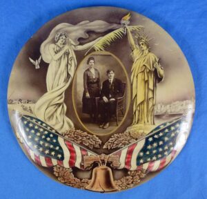 WWI Era Patriotic Portrait Photograph Display Disk