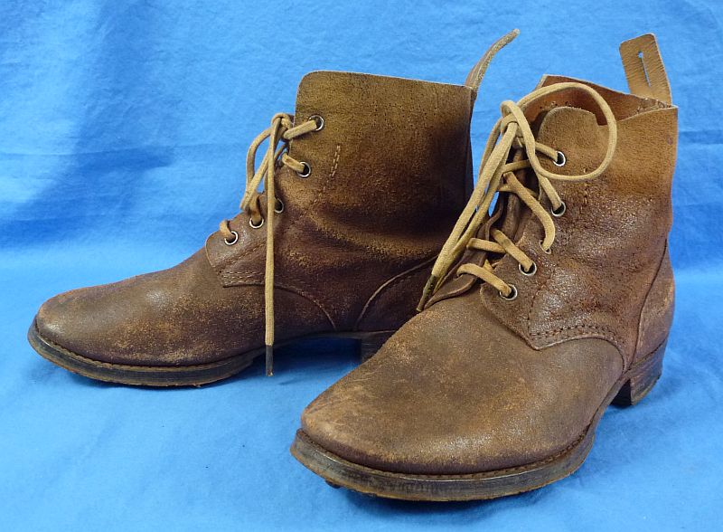 1943 Dated Japanese Army EM/NCO Ankle Boots - Image 3
