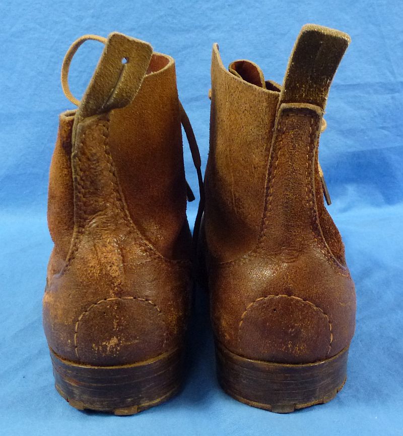 1943 Dated Japanese Army EM/NCO Ankle Boots - Image 4